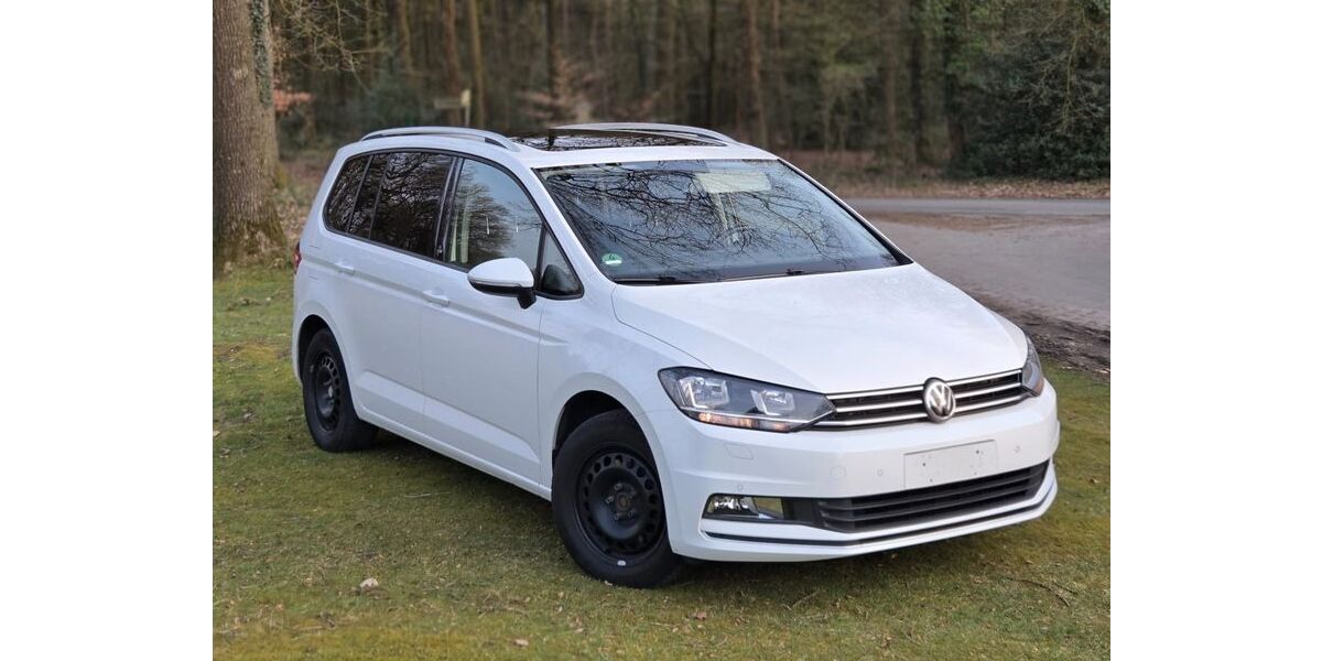VW Touran 158.000 km 15.250 &euro; Bippen 49626