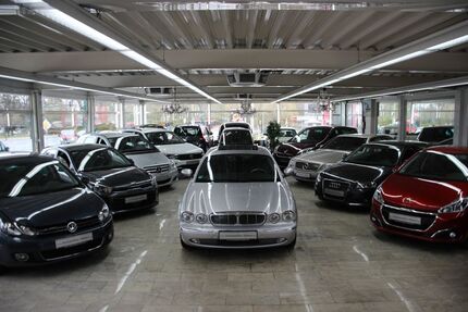 Jaguar XJ 180.000 km 7.850 &euro; Essen 45356