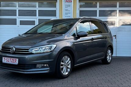 VW Touran 222.286 km 10.990 &euro; Diez 65582