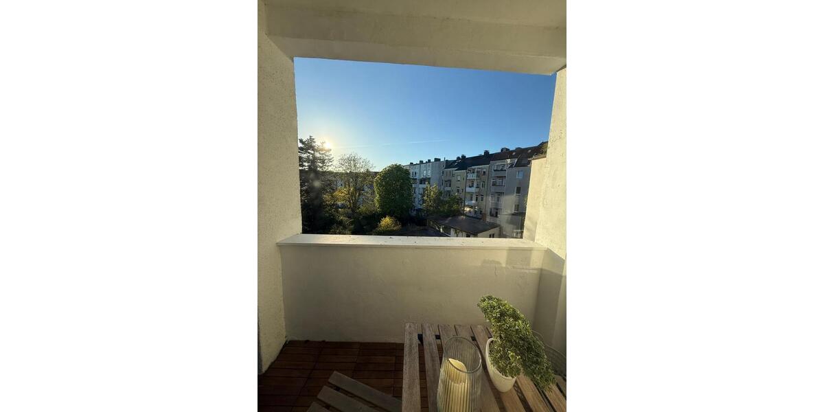 Etagenwohnung Kiel Ravensberg - 1 Zimmer, 39 m&sup2;, 330&euro; | Angebot:26412555