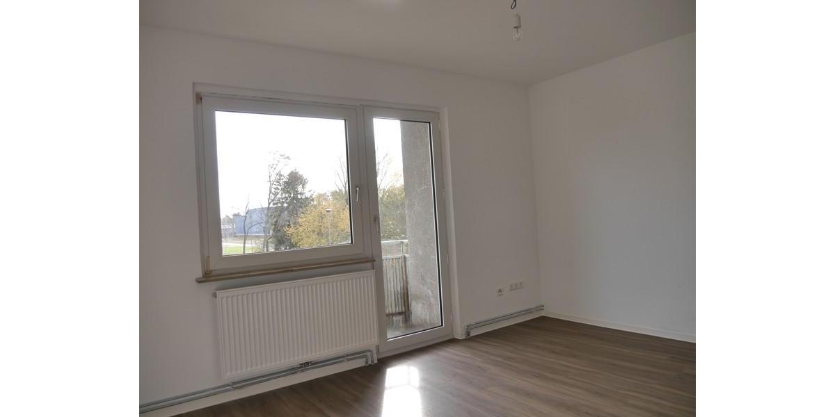 Schöne 3-Zimmer-Wohnung mit Tageslichtbad und Balkon in Hanau-Großauheim zu vermieten 3 zimmer