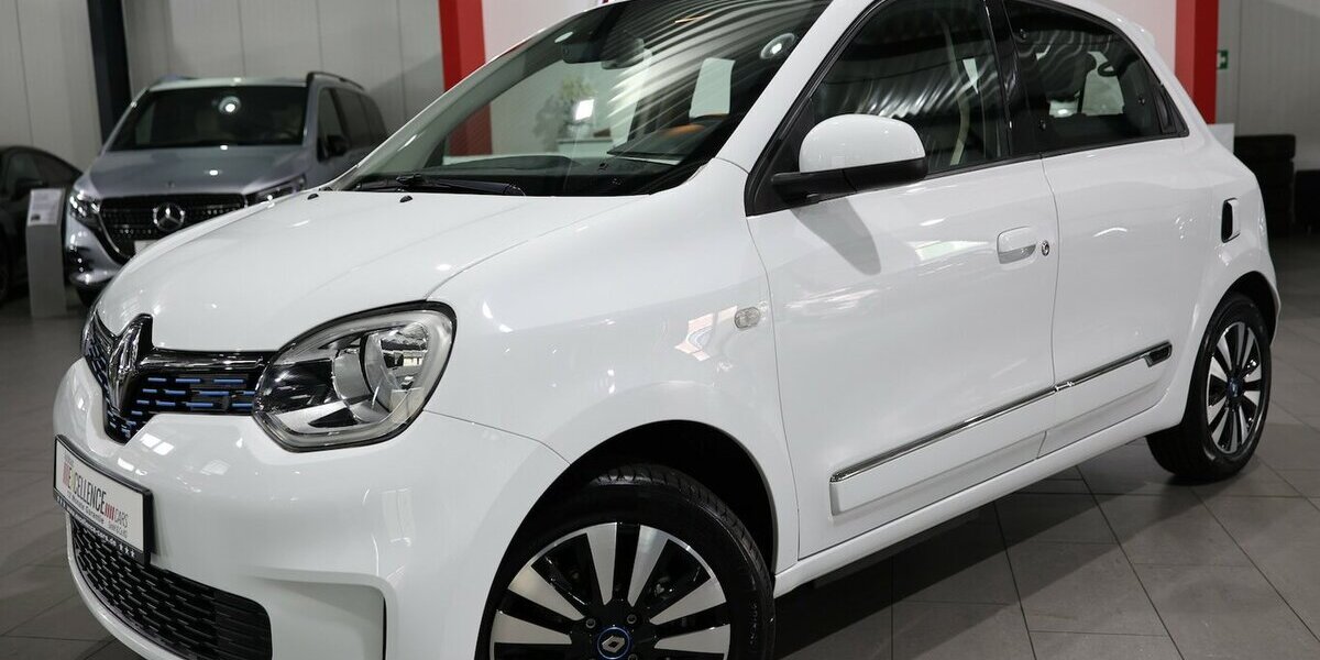 Renault Twingo INTENS ELECTRIC SPURHALTE, LEDER, KAMERA 14.000 km 13.300 &euro; Hamm 59077