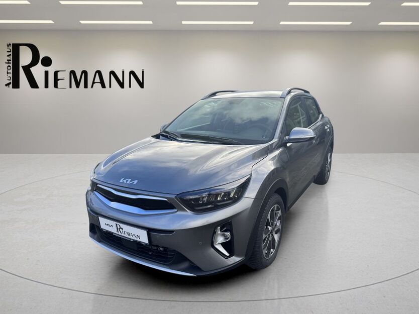 Kia Stonic 8.500 km 22.495 € Cloppenburg 49661