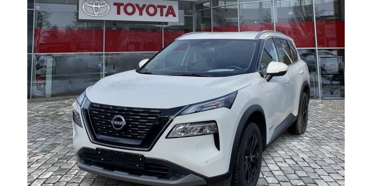 Nissan X-Trail 30.722 km 32.990 &euro; München 80687