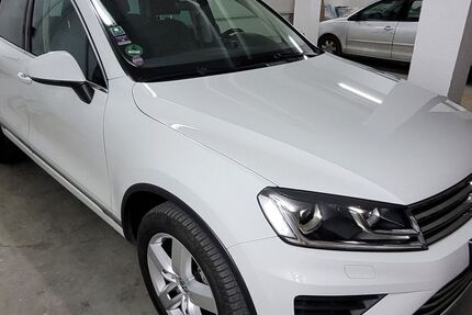 VW Touareg 146.850 km 21.450 &euro; Bielefeld 33604
