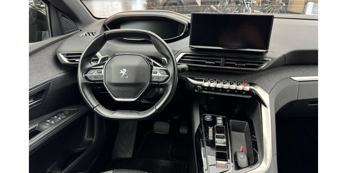 Peugeot 5008 Blue HDI 130 Allure Pack 1.Hand Carplay 52.400 km 23.870 &euro; Lich 35423