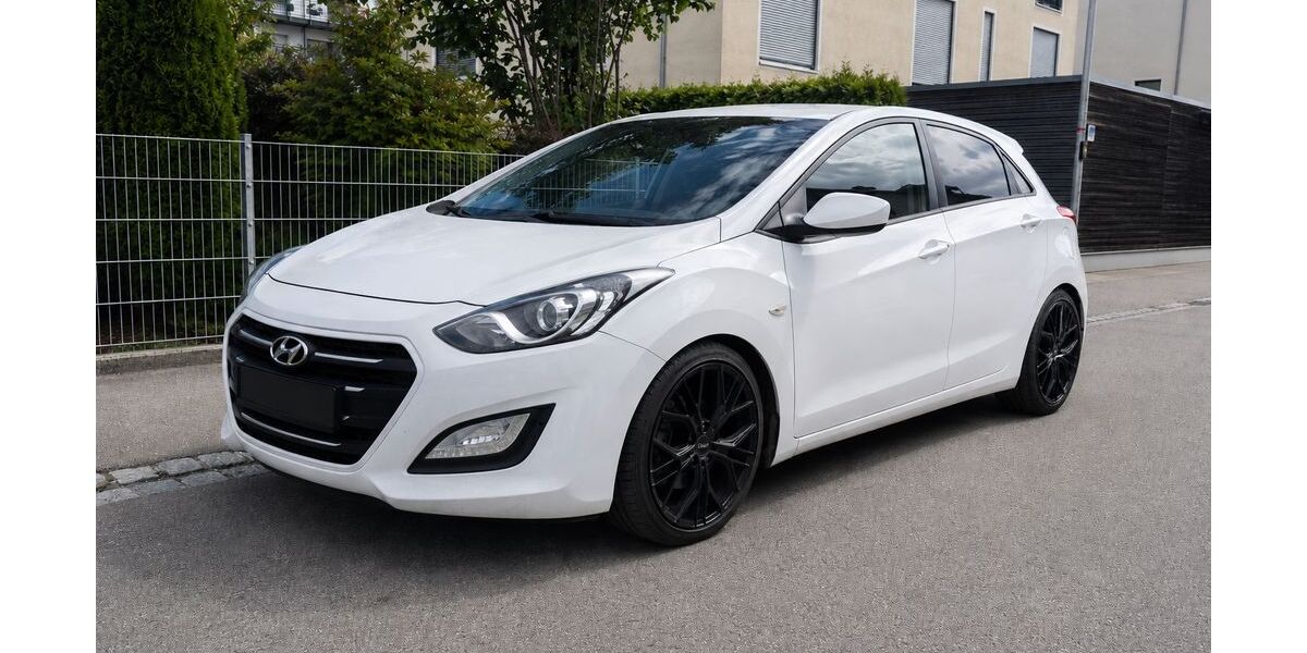 Hyundai i30 102.000 km 9.199 &euro; Leutkirch 88299