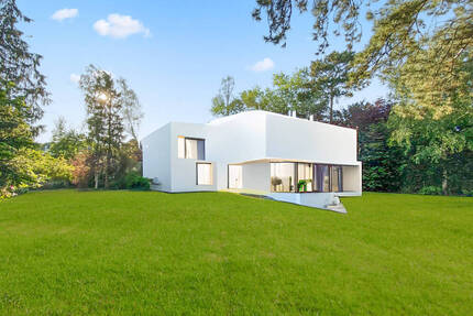 Exklusives Baugrundstück mit Südausrichtung - Gestalten Sie Ihr Traumhaus