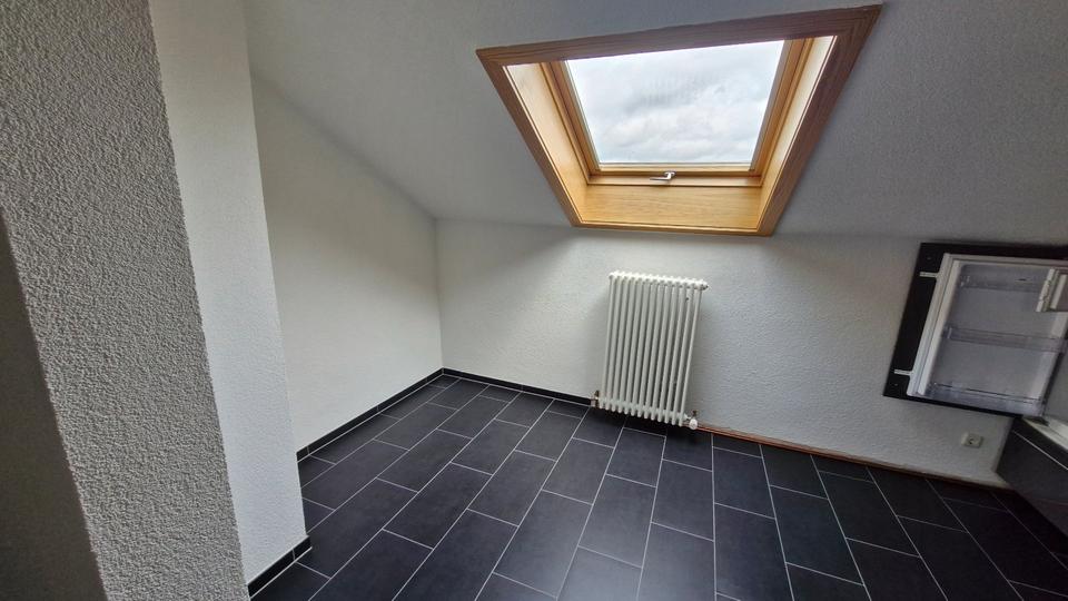 Dachgeschoßwohnung Stuttgart Stuttgart-West - 2.5 Zimmer, 42 m&sup2;, 250.000&euro; | Angebot:26089209