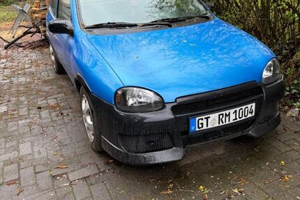 Opel Corsa 170.000 km 560 &euro; Versmold 33775