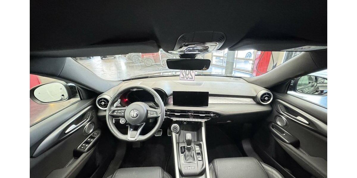 Alfa Romeo Tonale 1.5 VGT Veloce 48 V Hybrid LED 360° CAM 39.100 km 25.980 &euro; Lich 35423