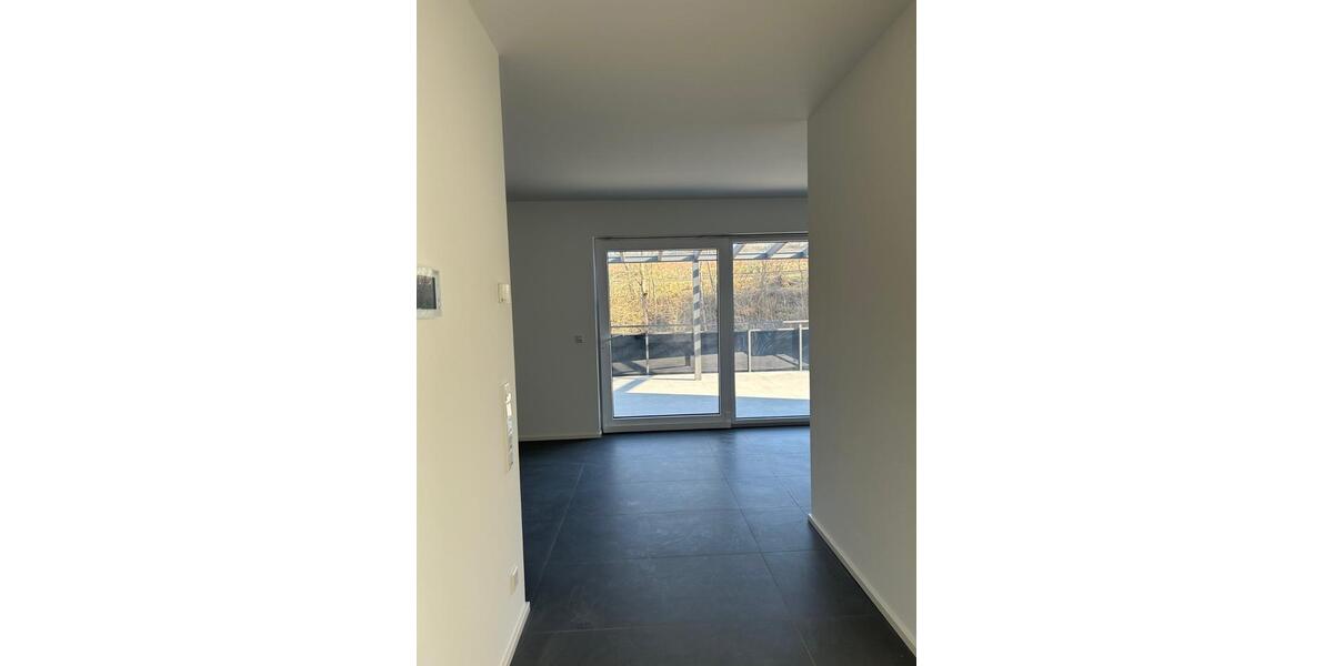 + Hochwertiger Neubau, 3 ZKB Penthouse, Dachterrasse, barrierefrei + 3 zimmer