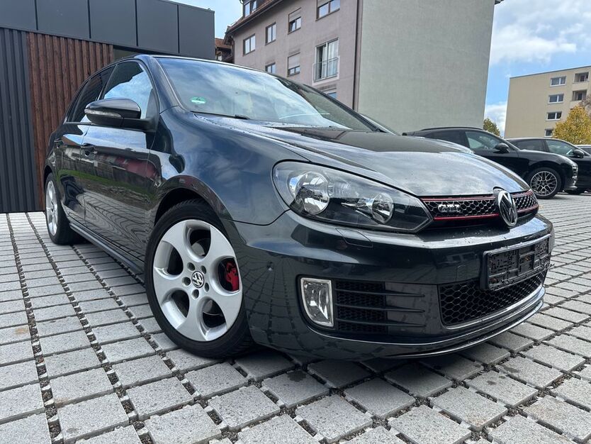 VW Golf 160.590 km 8.499 € Pforzheim 75179