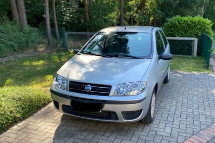 Fiat Punto 204.829 km 1.400 &euro; Schloß Holte 33758