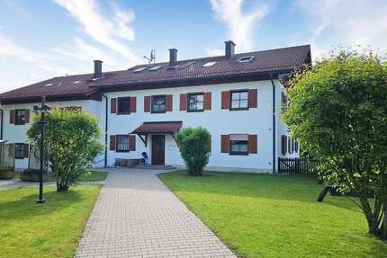 Wohnung zum Kaufen in Traunstein 248.000 € 55 m² 3 zimmer