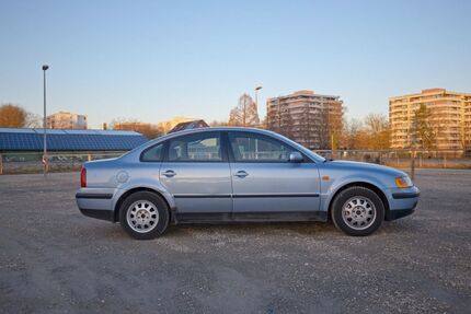 VW Passat 170.000 km 1.200 &euro; Konstanz 78467