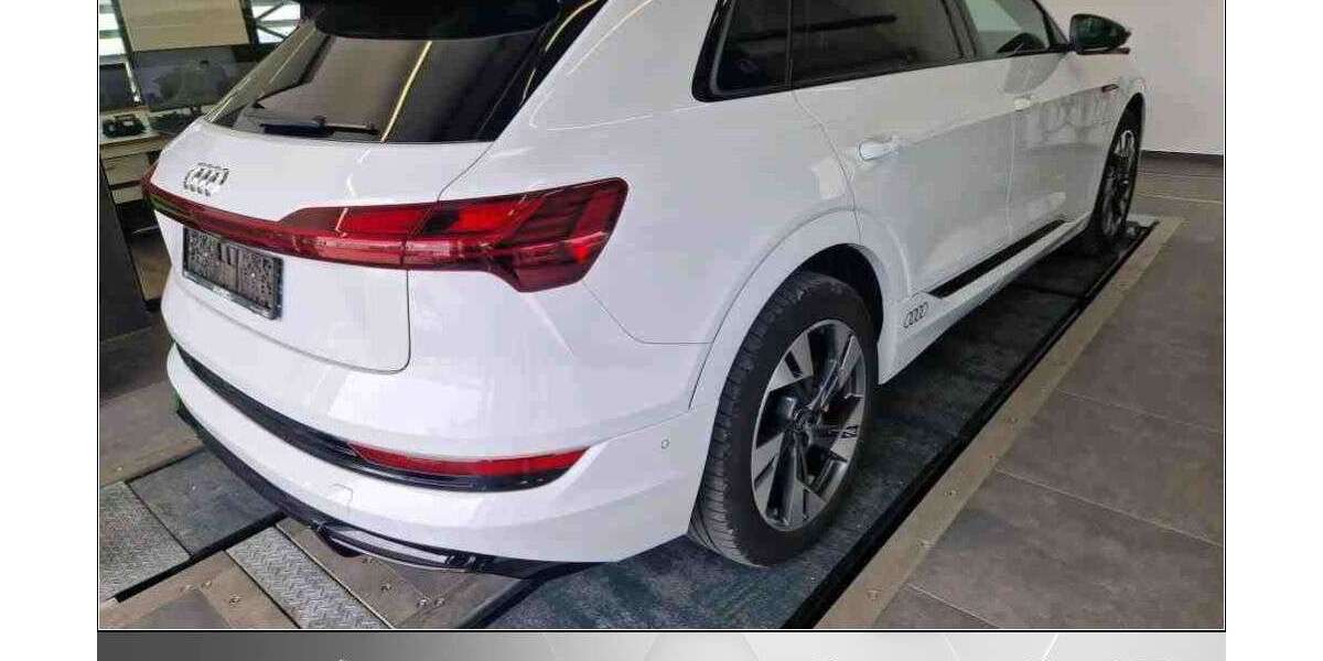 Audi e-tron 97.000 km 31.870 &euro; Helmstedt 38350