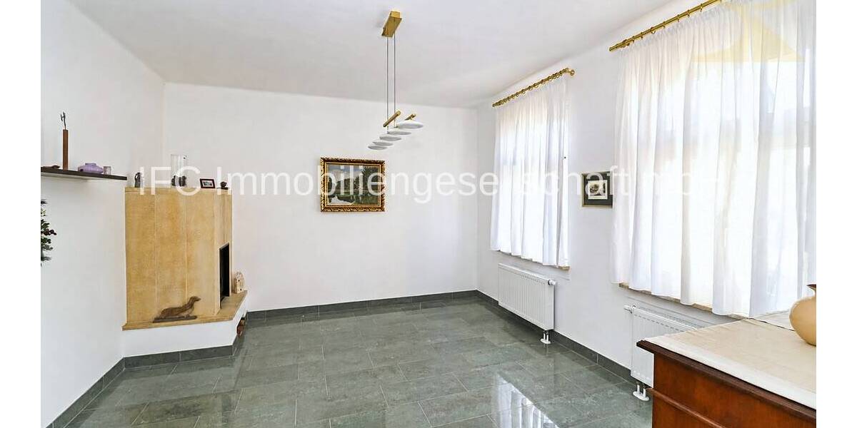 Mehrfamilienhaus, Wohnhaus Raguhn-Jeßnitz Jeßnitz - 7 Zimmer, 153 m&sup2;, 225.000&euro; | Angebot:26502933