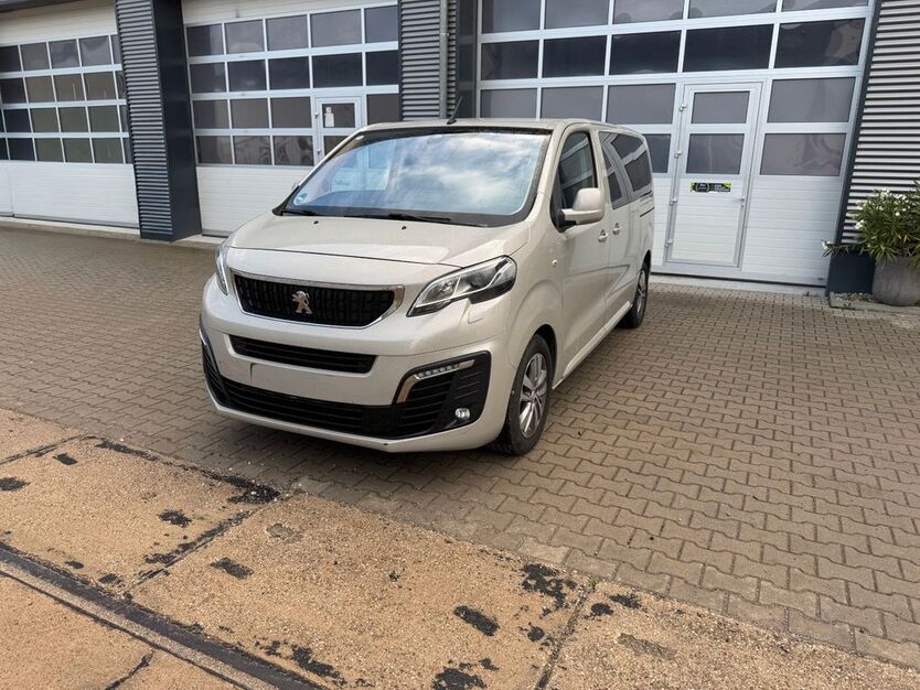 Peugeot Traveller 115.867 km 22.500 € Taucha 04425