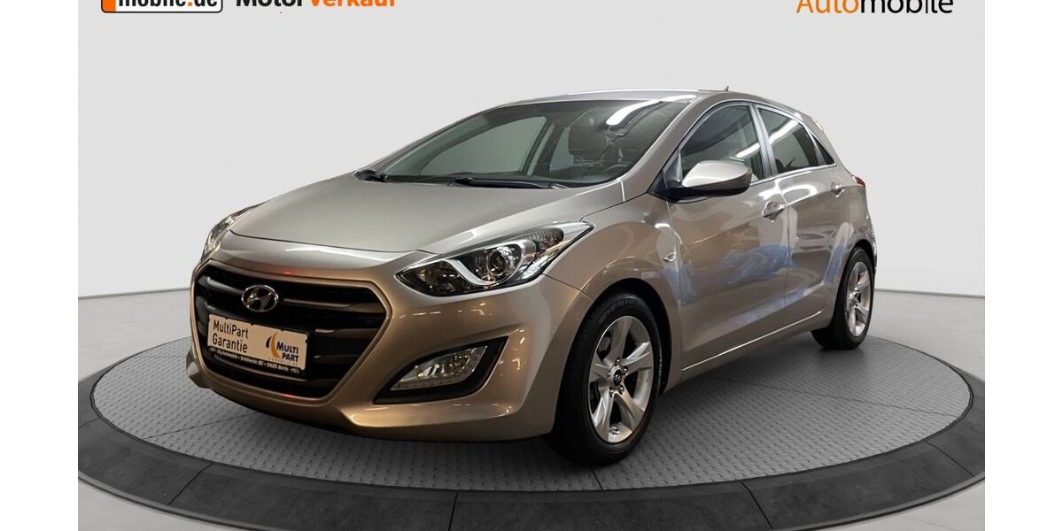 Hyundai i30 103.000 km 12.700 &euro; Berlin 10625