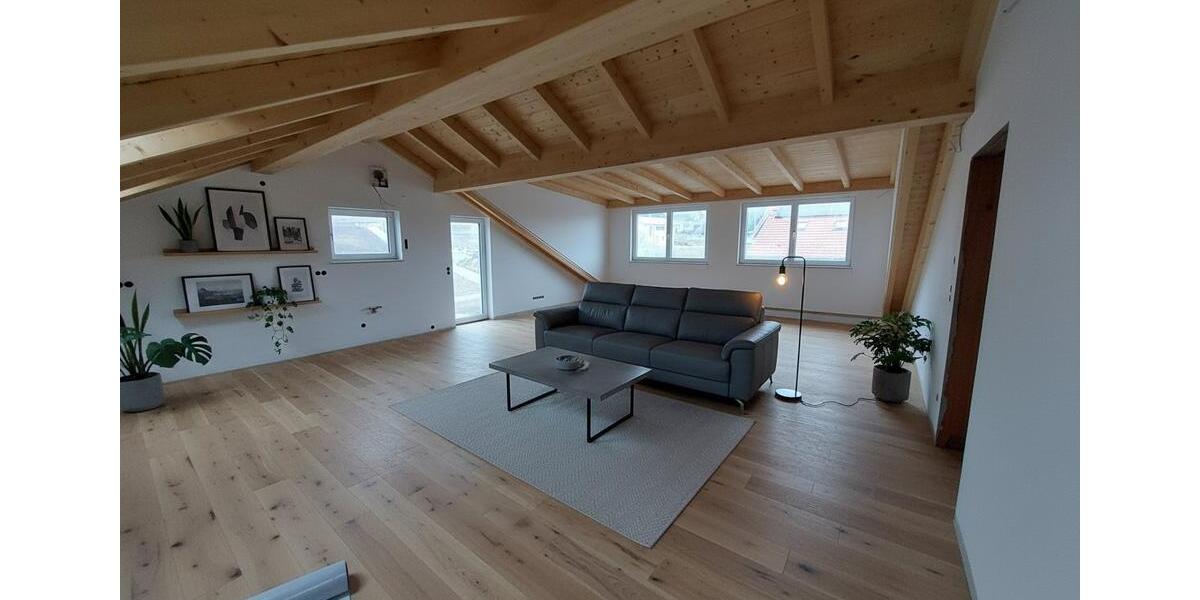 Dachgeschoßwohnung Eichendorf - 2 Zimmer, 98 m&sup2;, 840&euro; | Angebot:26425716