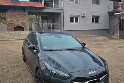 Kia pro ceed / ProCeed 49.600 km 29.000 &euro; Augsburg 86157