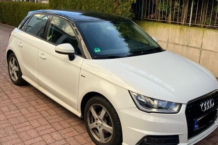 Audi A1 60.000 km 12.400 &euro; Künzell 36093