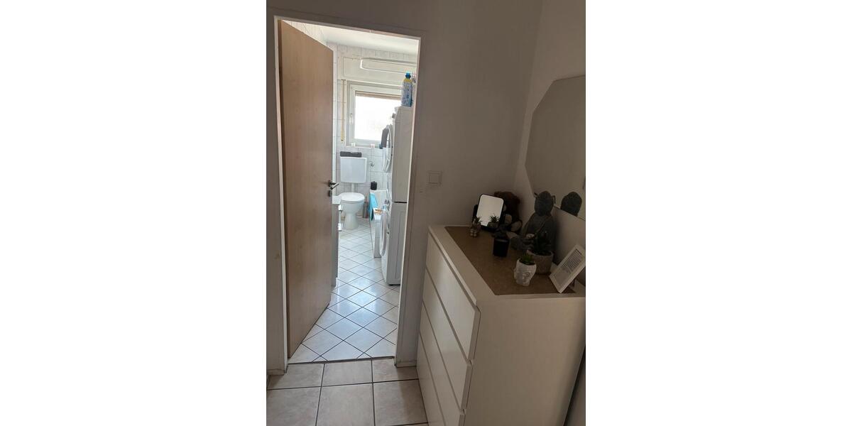 Dachgeschoßwohnung Langenselbold - 3 Zimmer, 76 m&sup2;, 700&euro; | Angebot:26318580