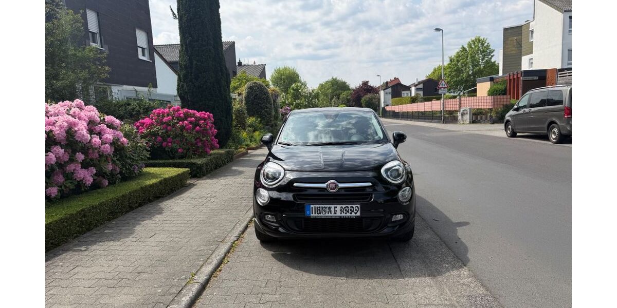 Fiat 500X 64.078 km 11.100 &euro; Friedrichsdorf 61381