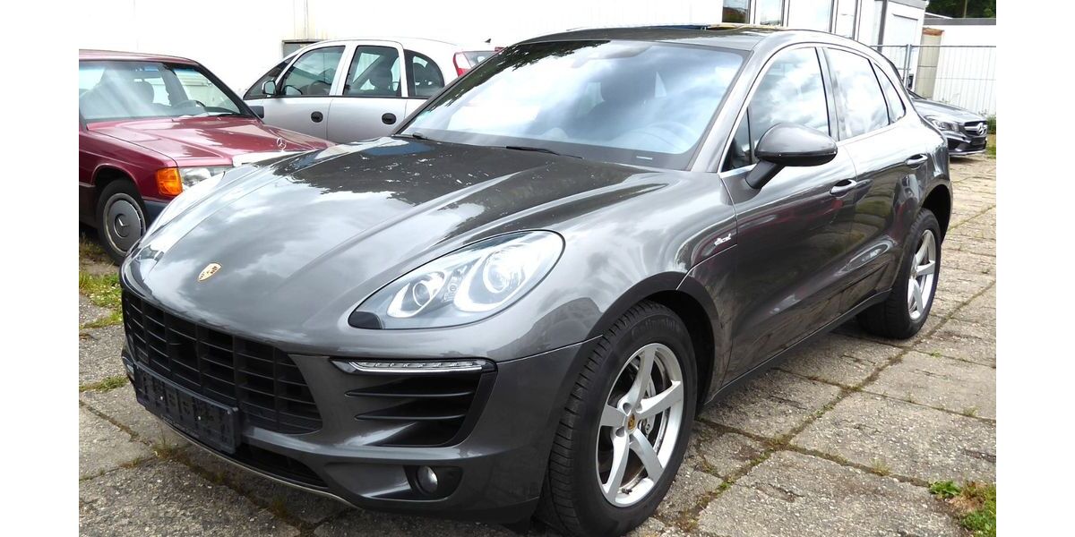 Porsche Macan 116.000 km 34.999 &euro; Dresden 01237