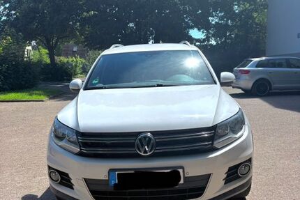 VW Tiguan 158.000 km 12.600 &euro; Achim 28832