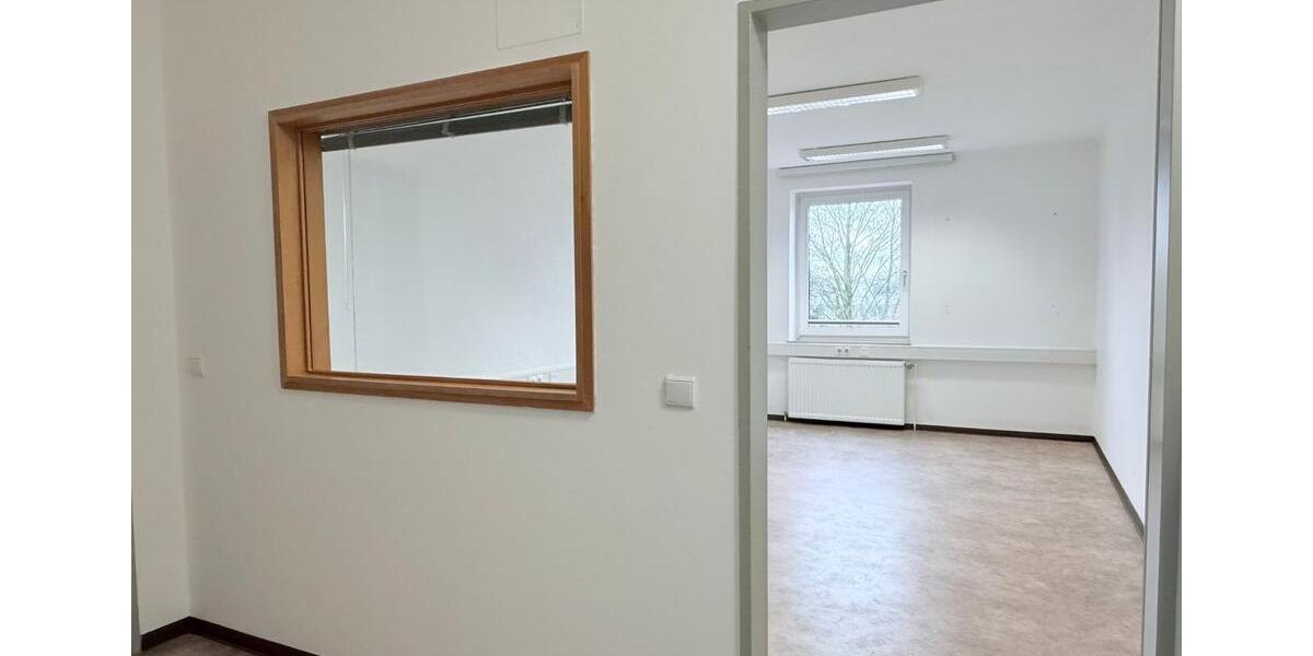 ⭐ Hochwertige Gewerbefläche in zentraler Lage von Papenburg ⭐ zimmer