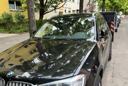 BMW X3 215.000 km 13.500 &euro; Berlin 14193