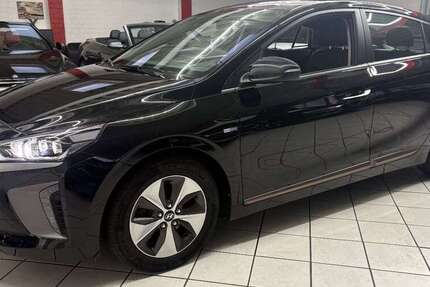 Hyundai IONIQ 84.000 km 12.750 &euro; Leverkusen 51373