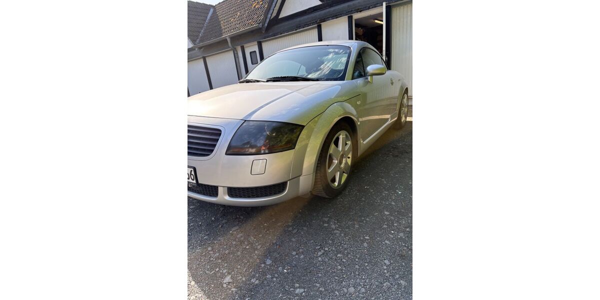 Audi TT 317.000 km 2.200 &euro; Hennef 53773