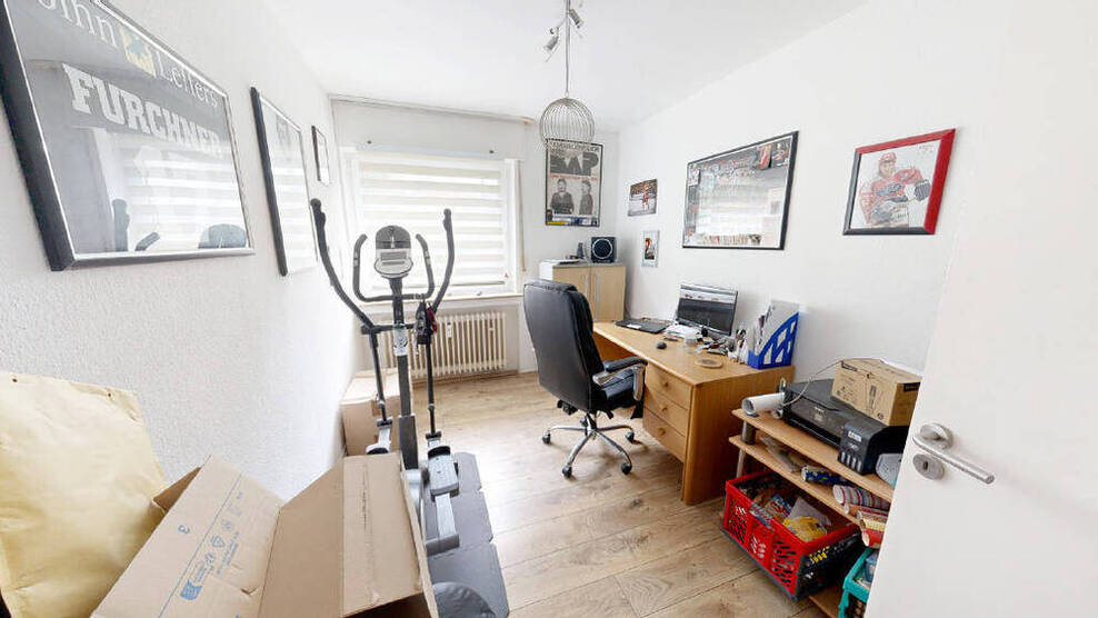 Köln! Doppelt profitieren! 3-Zimmer-Eigentumswohnung mit Sonnenterrasse und Stellplatz + separates Studio Apartment in ruhiger Lage! (LK 4880)