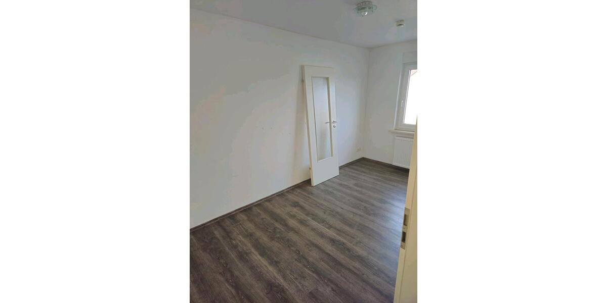 Erdgeschoßwohnung Oebisfelde-Weferlingen Weferlingen - 3 Zimmer, 61 m&sup2;, 98.000&euro; | Angebot:26444627
