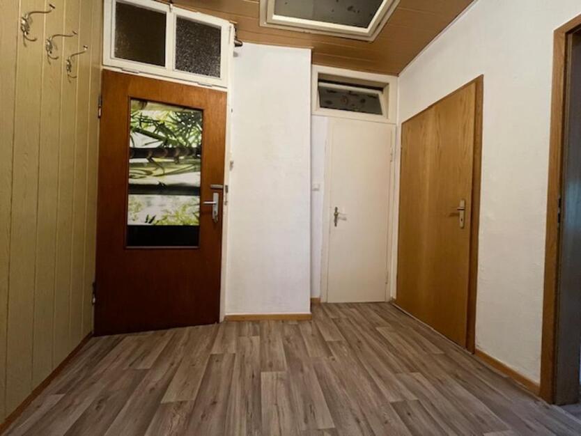 Zweizimmerwohnung mit neuer Einbauküche zu vermieten zimmer
