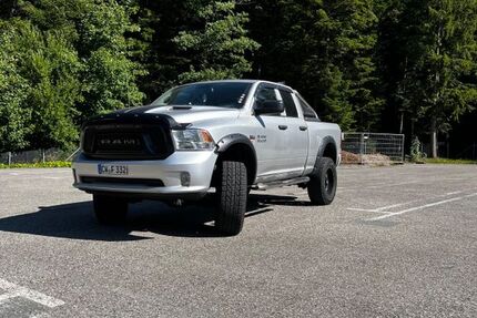Dodge RAM 104.215 km 29.999 &euro; Schömberg 75328