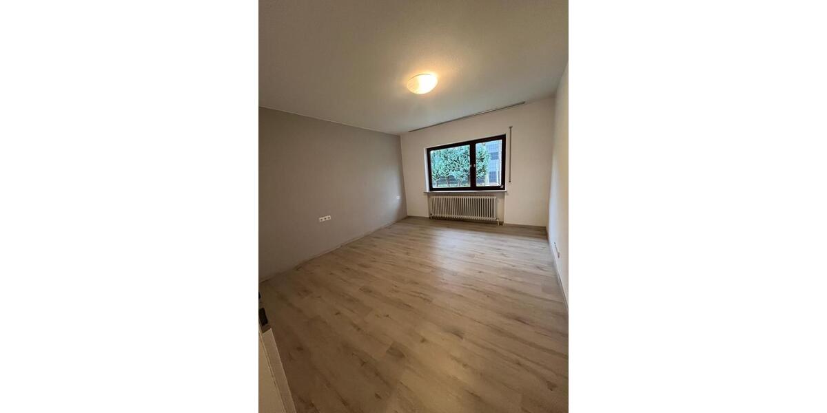 Erdgeschoßwohnung Pfedelbach - 3 Zimmer, 75 m&sup2;, 1.100&euro; | Angebot:25995021