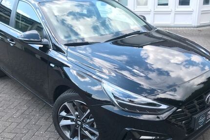 Hyundai i30 19.808 km 24.490 € Oberlahr 57641