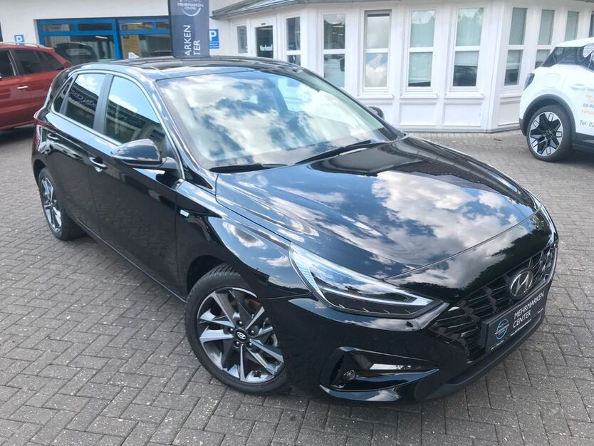 Hyundai i30 19.808 km 24.490 € Oberlahr 57641