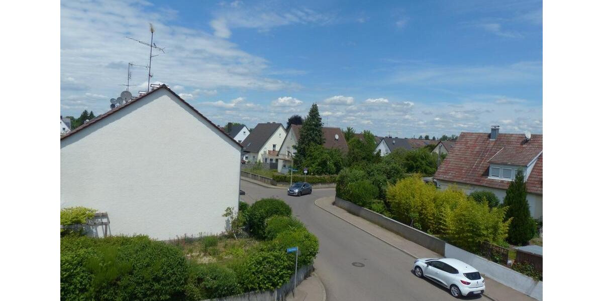 Dachgeschoßwohnung Dillingen an der Donau - 3 Zimmer, 63 m&sup2;, 219.500&euro; | Angebot:27083440