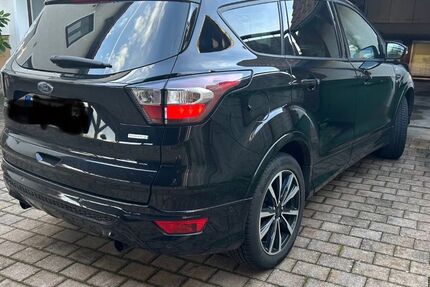 Ford Kuga 52.000 km 14.500 € Burgthann 90559