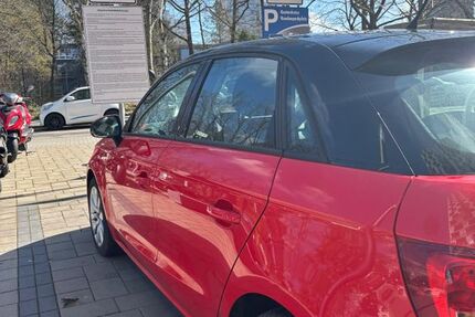 Audi A1 60.400 km 9.500 &euro; Berlin 12353