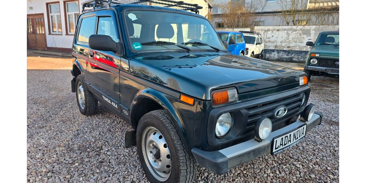 Lada Taiga 103.000 km 8.500 &euro; Waltershausen 99880