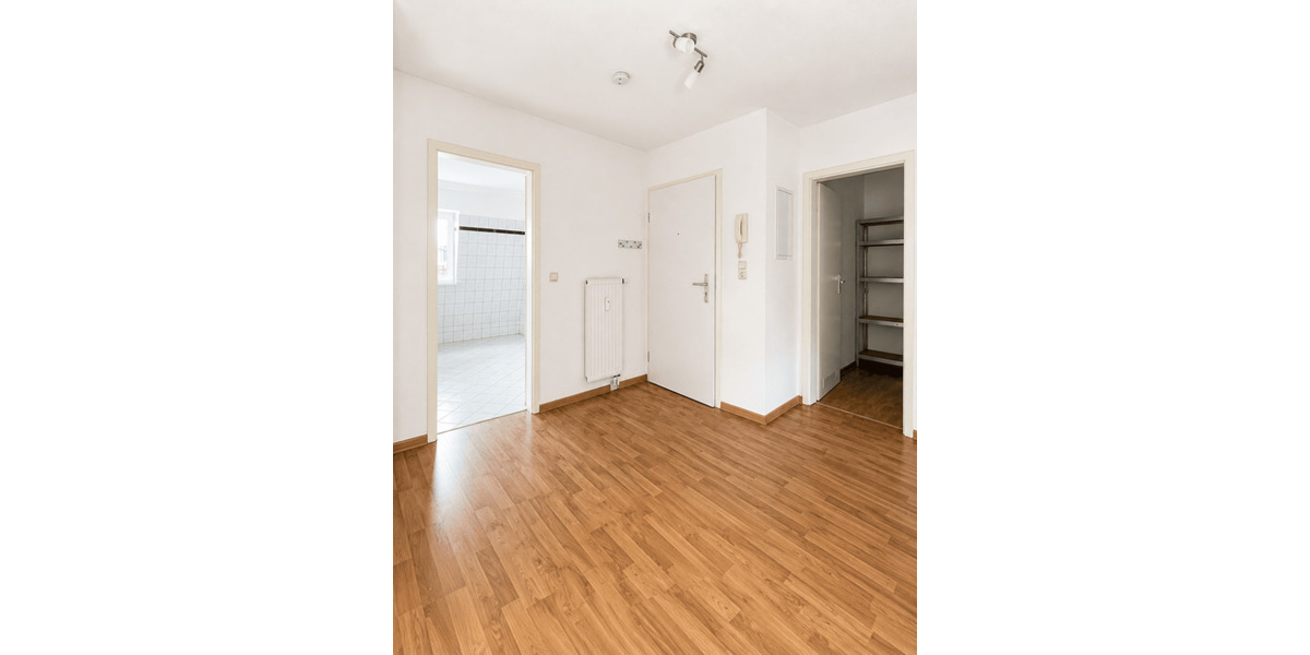 Etagenwohnung Meerane - 2 Zimmer, 55 m&sup2;, 360&euro; | Angebot:26859182