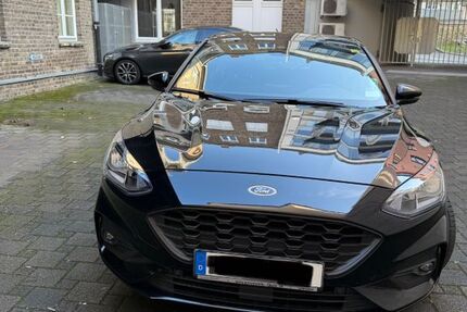 Ford Focus 77.000 km 11.900 &euro; Bitzen 57539