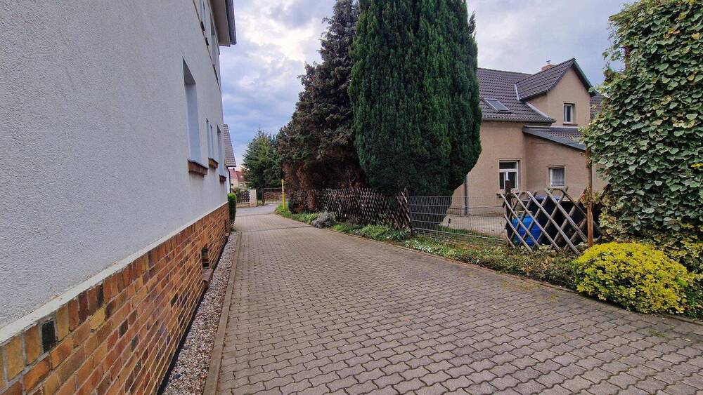 Etagenwohnung Zwenkau - 3 Zimmer, 64 m&sup2;, 115.000&euro; | Angebot:26694847
