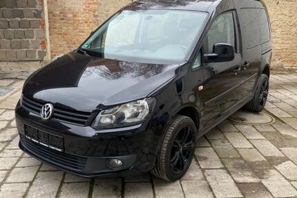 VW Caddy 171.648 km 10.800 &euro; Nottertal-Heilinger Höhen 99994
